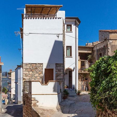 Willa La Casa Di Nonna Monni Baunei Zewnętrze zdjęcie