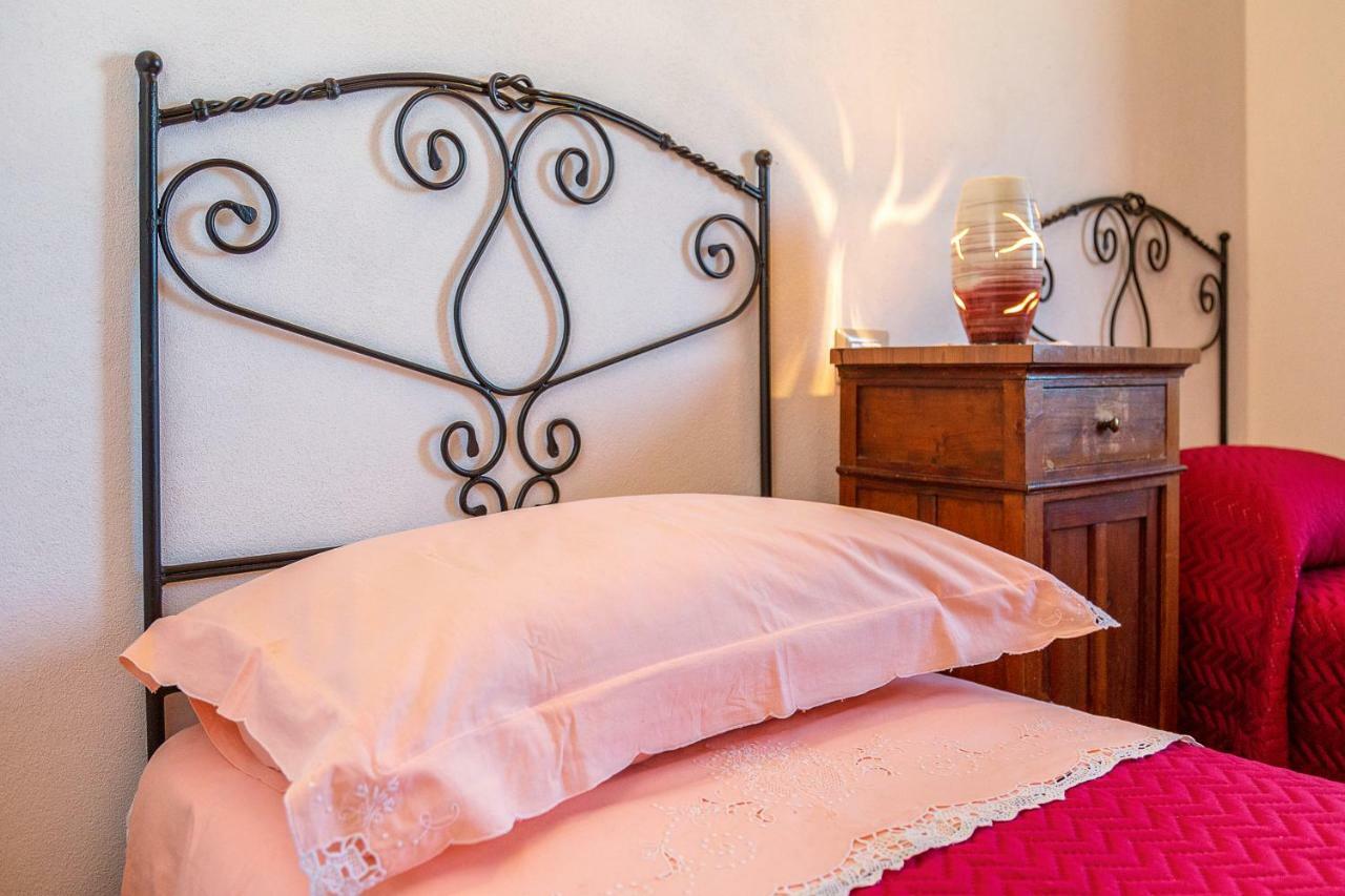 Willa La Casa Di Nonna Monni Baunei Zewnętrze zdjęcie