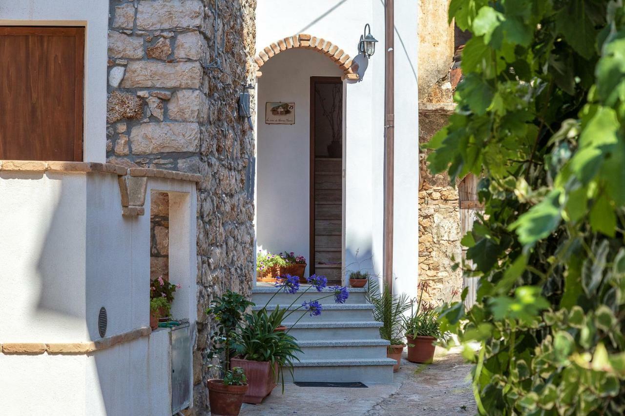 Willa La Casa Di Nonna Monni Baunei Zewnętrze zdjęcie