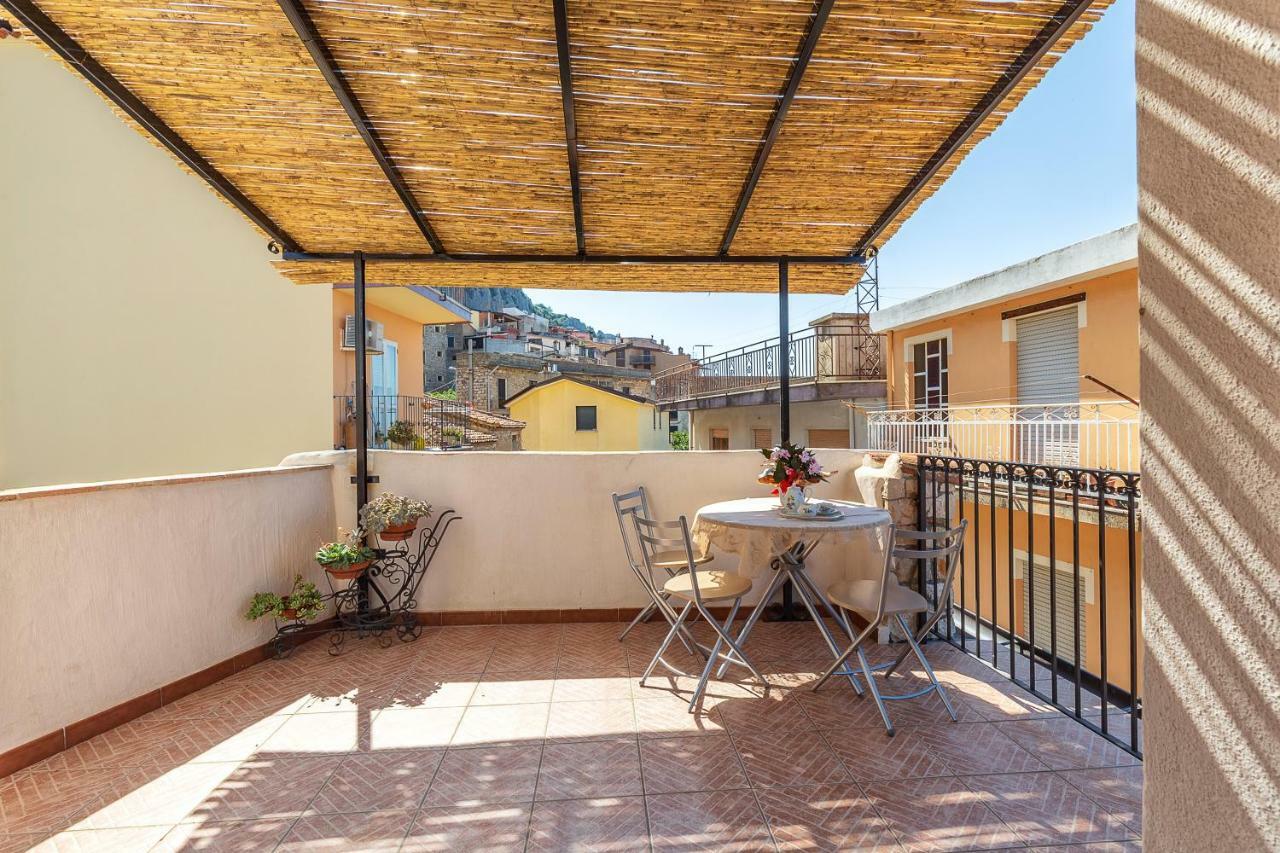 Willa La Casa Di Nonna Monni Baunei Zewnętrze zdjęcie