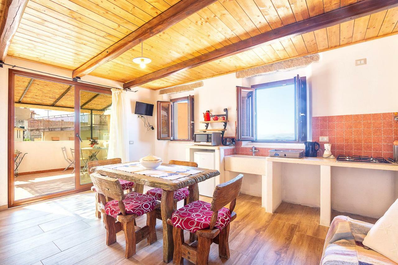 Willa La Casa Di Nonna Monni Baunei Zewnętrze zdjęcie